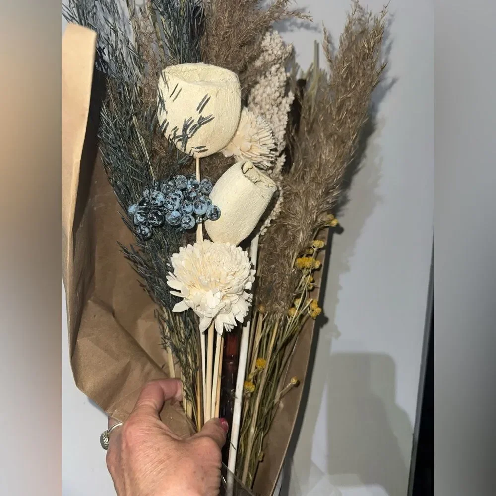3 count Second Nature Natural Dried Floral Arrangement new 30” 3/50.00
